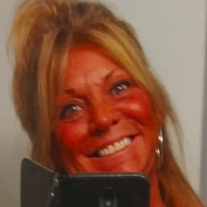 Meet your Posher, Joann